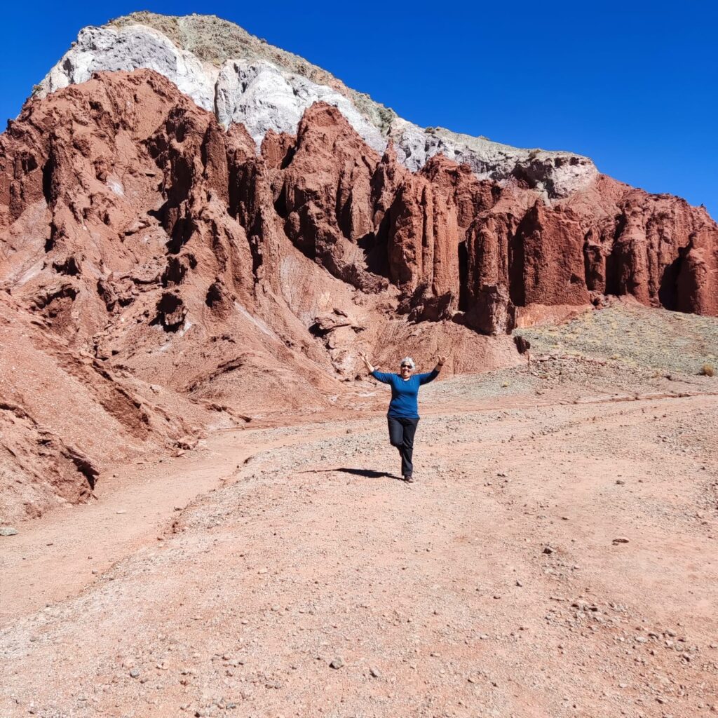 Valle do arcoiris, um dos vales no deserto de Atacama