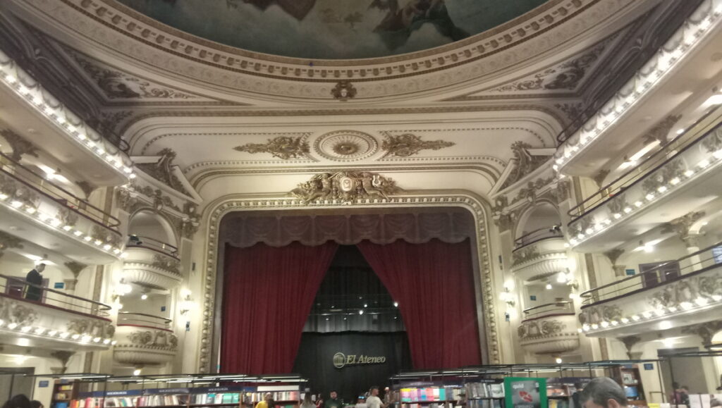 o que fazer em buenos aires, visita el ateneo